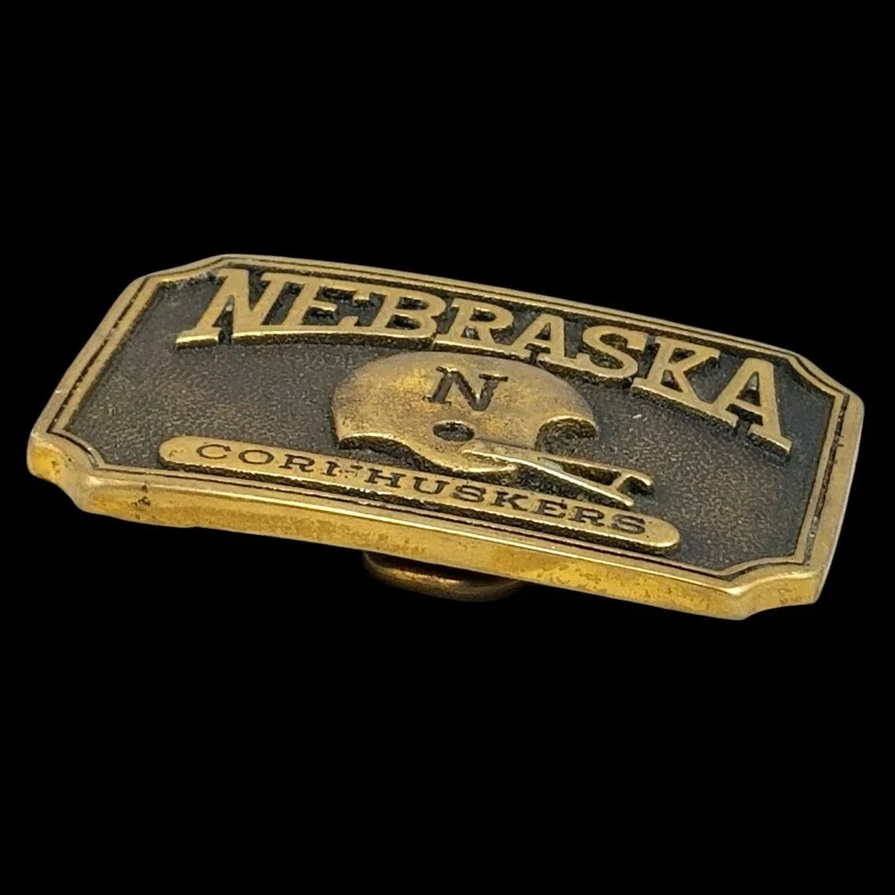 Nebraska Cornhuskers Football Helmet Belt Buckle Solid Brass 1982 Heritage‎ Mint